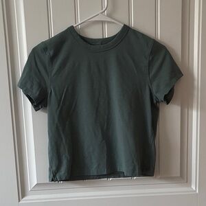 lululemon athletica Green Short Sleeve Tee